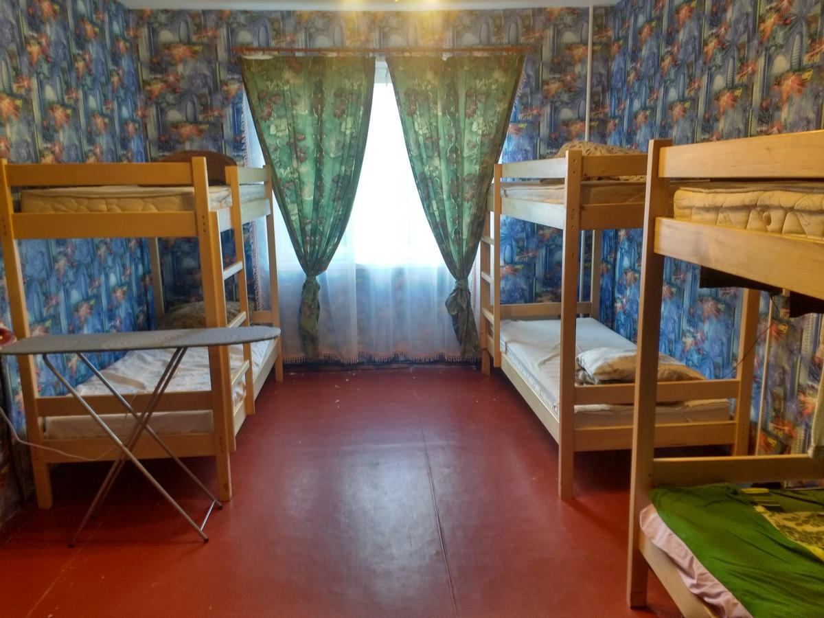 Yourhostel Khar'Kovskii Киев Экстерьер фото